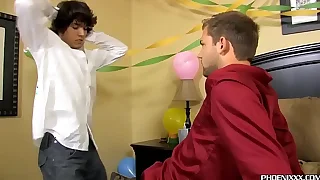 309 gay kissing porn videos